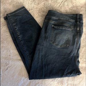 Torrid size 26R jeggings